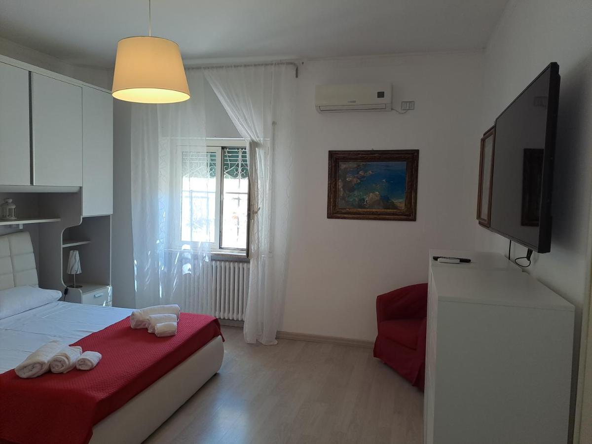 Apartament Casa Momy Lecce Zewnętrze zdjęcie